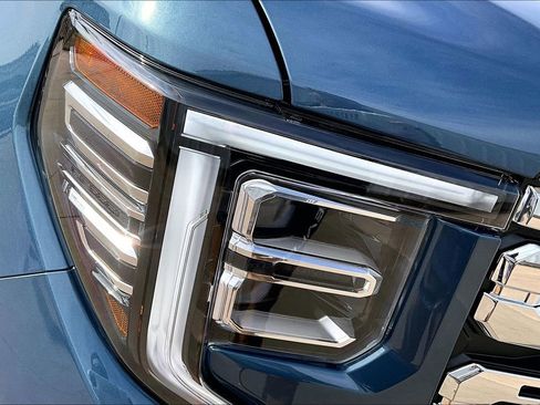 New 2026 GMC Sierra 1500 Denali w/ Denali Reserve Package image 34