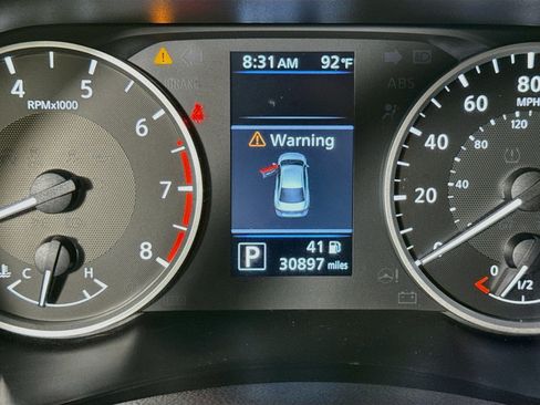 Used 2025 Nissan Sentra S FWD image 16