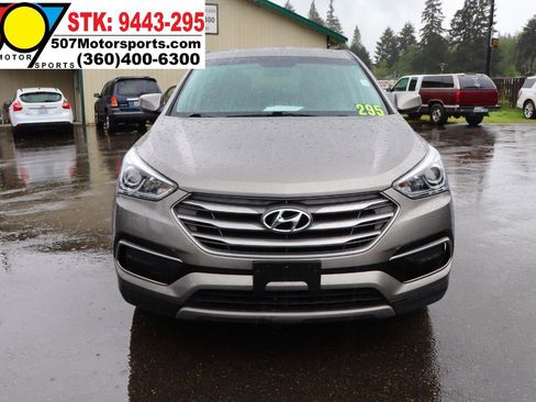 Used 2017 Hyundai Santa Fe Sport FWD image 12