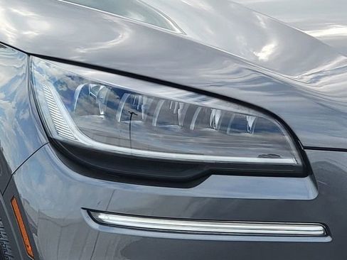 Certified 2024 Lincoln Aviator Premiere w/ Elements Package image 16