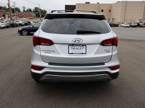 Used 2017 Hyundai Santa Fe Sport AWD/4WD image 6