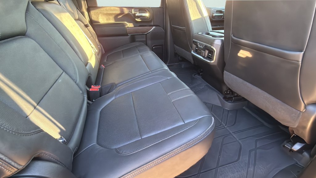 Used 2023 Chevrolet Silverado 3500 High Country AWD/4WD image 14