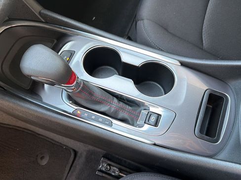 Used 2022 Chevrolet Malibu RS FWD image 23