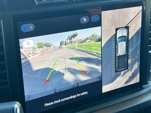 Used 2023 Ford F250 Lariat w/ FX4 Off-Road Package image 24