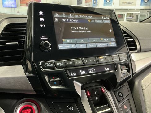 Used 2023 Honda Odyssey EX-L image 19