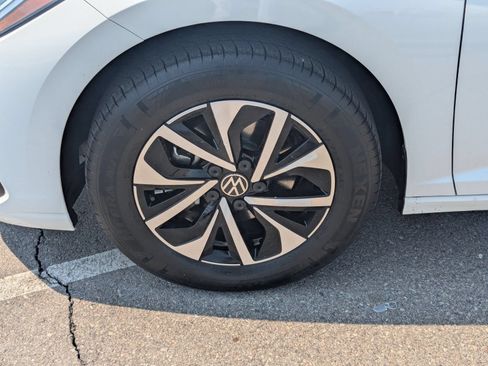 Used 2026 Volkswagen Jetta S FWD image 10
