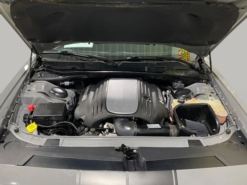 Used 2018 Dodge Challenger R/T w/ Driver Convenience Group RWD image 19