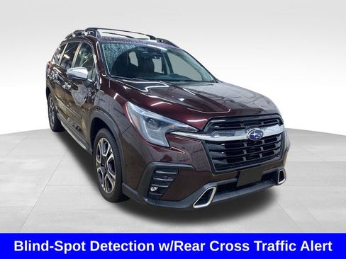 Used 2023 Subaru Ascent Touring AWD/4WD image 7
