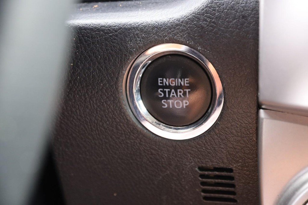 Used 2022 Toyota 4Runner SR5 Premium AWD/4WD image 14