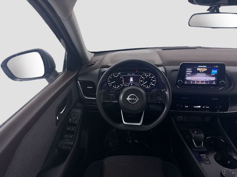 Used 2022 Nissan Rogue SV AWD/4WD image 17