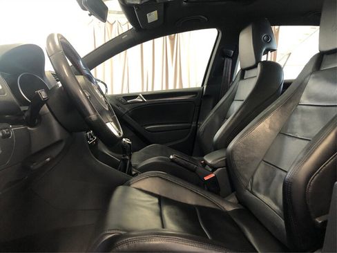 Used 2013 Volkswagen GTI Driver's Edition image 9