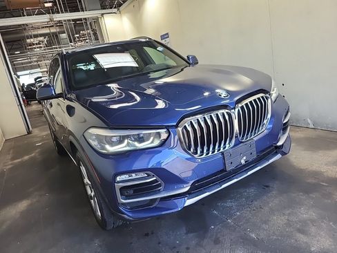 Used 2019 BMW X5 xDrive40i w/ Premium Package 2 AWD/4WD image 1