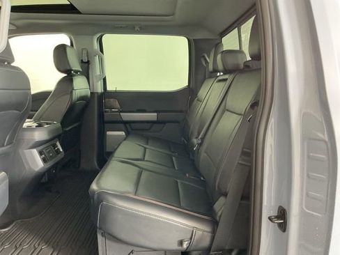 Certified 2024 Ford F350 Lariat w/ Camper Package image 32