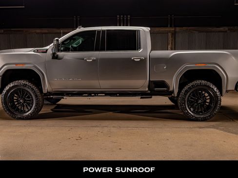 Used 2025 GMC Sierra 3500 Denali w/ Denali Reserve Package image 6