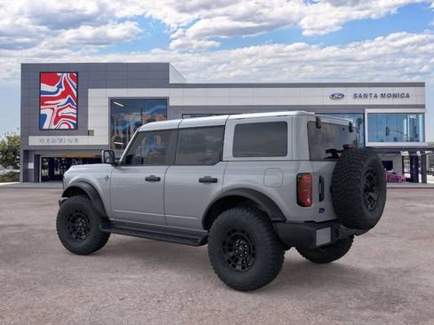 New 2026 Ford Bronco Outer Banks w/ Sasquatch Package AWD/4WD image 4