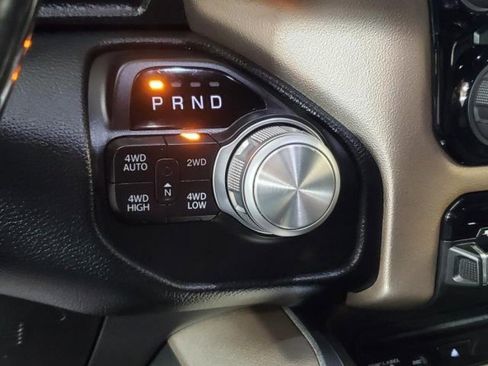 Used 2019 RAM 1500 Laramie image 27