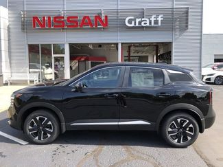 New 2025 Nissan Kicks SV image 1