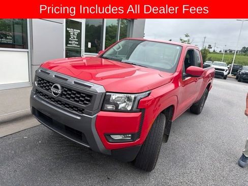 Used 2025 Nissan Frontier SV w/ SV Convenience Package AWD/4WD image 2