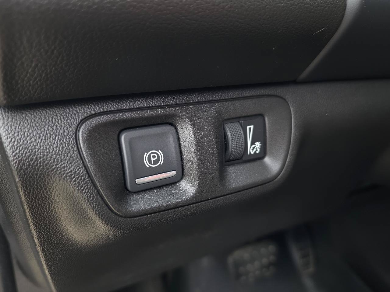 Used 2020 GMC Acadia SLE w/ Driver Convenience Package AWD/4WD image 28