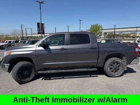 Used 2016 Toyota Tundra SR5 w/ SR5 Upgrade Package image 6