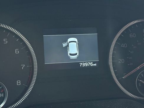 Used 2022 Kia Telluride EX w/ EX Premium Package FWD image 9