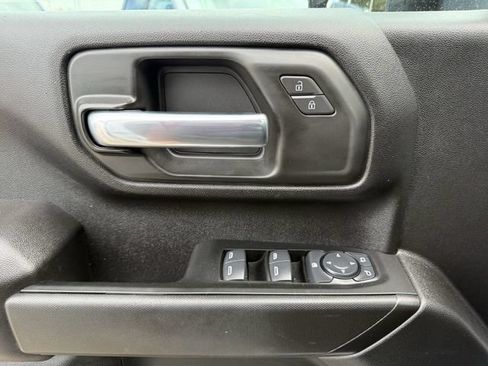 Used 2025 Chevrolet Silverado 2500 W/T w/ WT Convenience Package AWD/4WD image 21