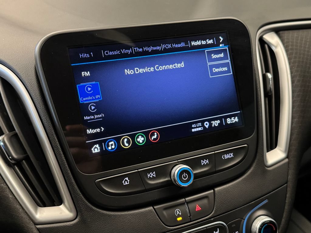 Used 2022 Chevrolet Malibu LT FWD image 13