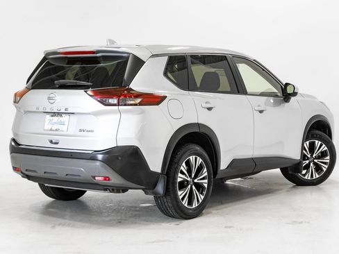 Used 2023 Nissan Rogue SV AWD/4WD image 27