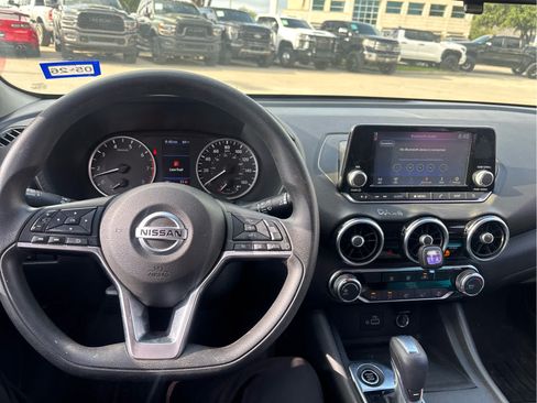 Used 2020 Nissan Sentra S FWD image 7