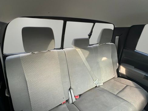 Used 2011 Toyota Tundra 4x4 Double Cab image 14