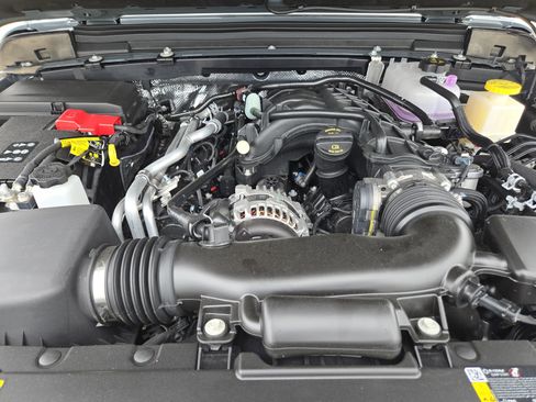 New 2026 Jeep Gladiator Sport AWD/4WD image 22