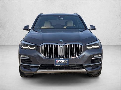 Used 2019 BMW X5 xDrive40i w/ Convenience Package AWD/4WD image 2
