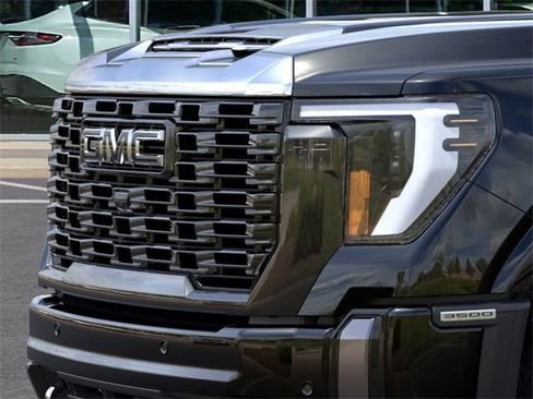 New 2026 GMC Sierra 3500 Denali Ultimate image 13