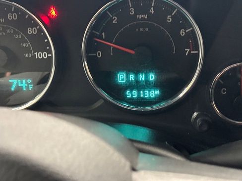 Used 2017 Jeep Wrangler Sport w/ Connectivity Group image 20