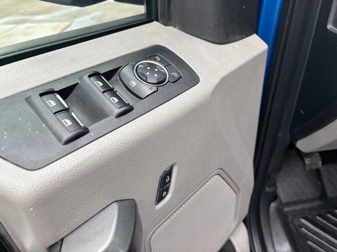 Used 2017 Ford F150 XLT w/ Equipment Group 302A Luxury AWD/4WD image 13