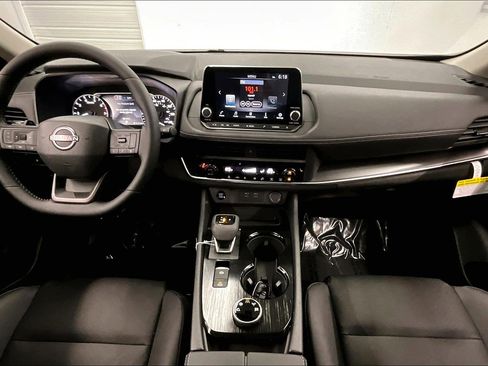 New 2026 Nissan Rogue SV AWD/4WD image 6