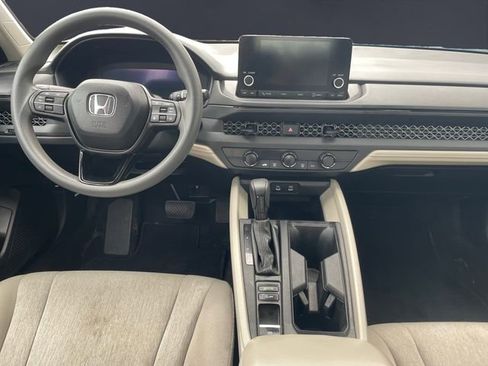Certified 2023 Honda Accord LX image 10