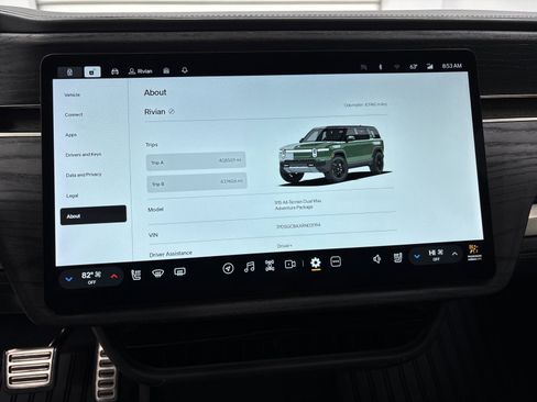 Used 2024 Rivian R1S Adventure AWD/4WD image 29