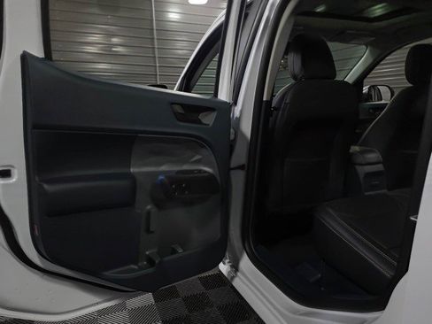 Used 2025 Ford Maverick Lobo image 36