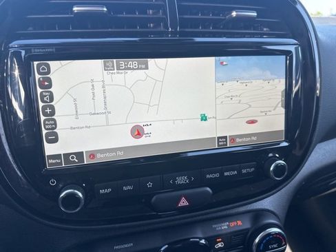 Used 2022 Kia Soul S image 9