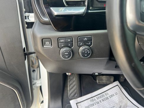 Used 2024 Chevrolet Silverado 1500 LT Trail Boss w/ Protection Package AWD/4WD image 19