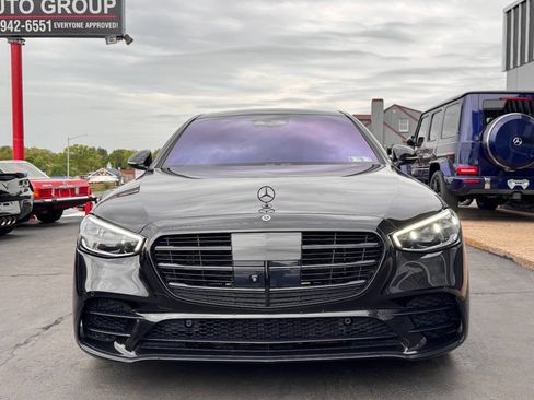 Used 2021 Mercedes-Benz S 580 4MATIC Sedan image 3