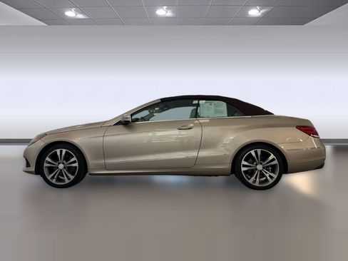 Used 2015 Mercedes-Benz E 400 Cabriolet image 2