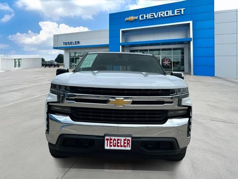 Used 2020 Chevrolet Silverado 1500 LT w/ Texas Edition AWD/4WD image 2