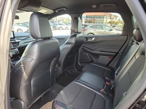 Used 2024 Ford Escape ST-Line FWD image 10