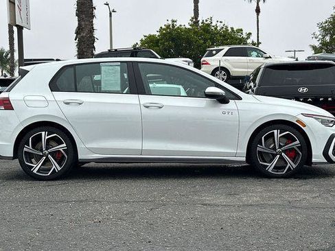 Used 2025 Volkswagen GTI SE FWD image 3