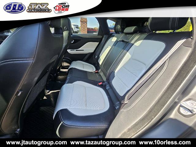 Used 2018 Jaguar F-PACE R-Sport AWD/4WD image 7