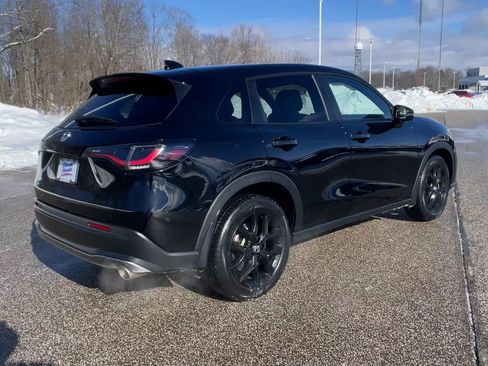 Used 2024 Honda HR-V Sport image 9