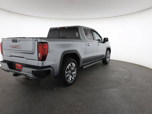 Used 2024 GMC Sierra 1500 Denali w/ Denali Reserve Package AWD/4WD image 12