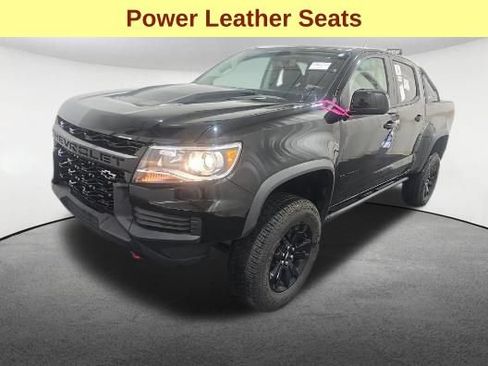 Used 2022 Chevrolet Colorado ZR2 w/ ZR2 Midnight Special Edition AWD/4WD image 4